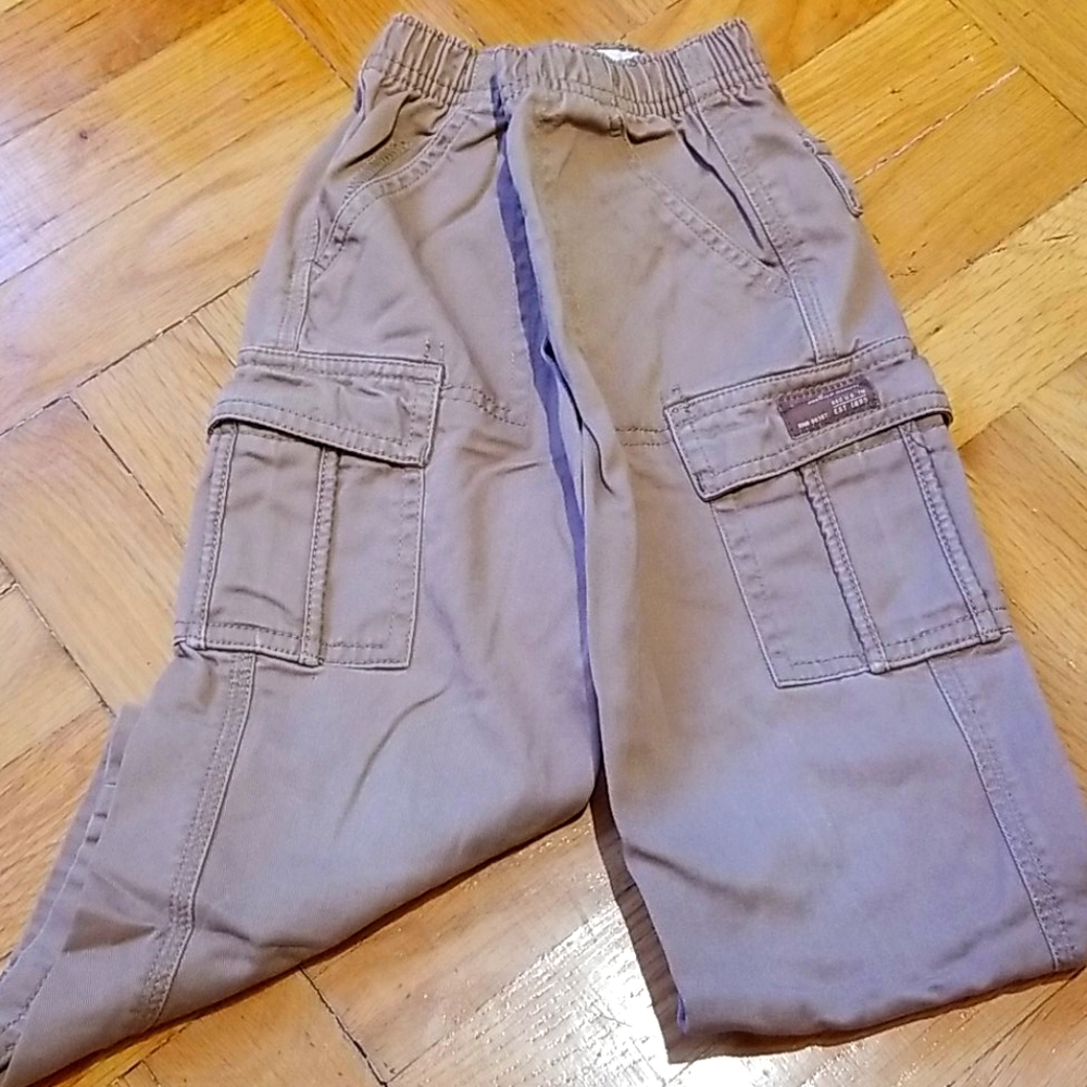 OshKash B'gosh pants